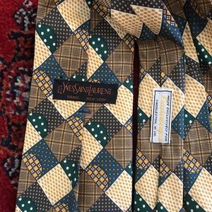 Vintage Yves Saint Laurent Funky Silk Tie Diamond